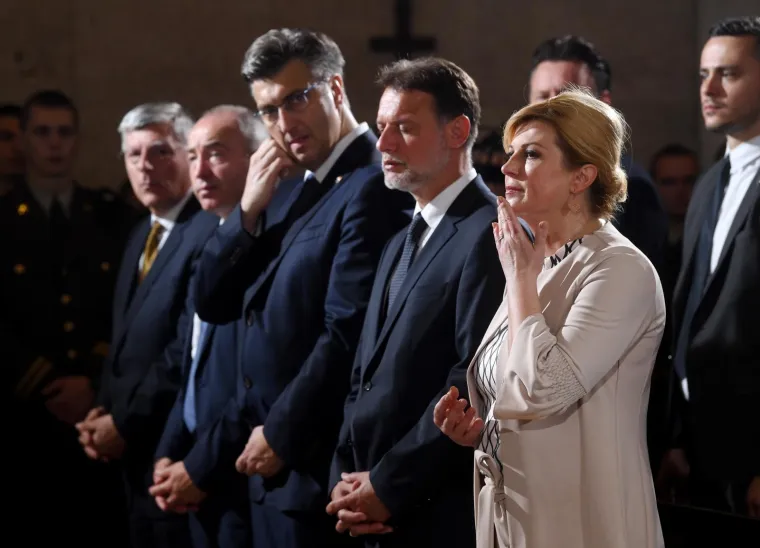 DRŽAVNI VRH NA SVETOJ MISI ZA DOMOVINU: Bozanić pozvao na hrvatsko zajedni&scaron;tvo i oslobađanje od radikalizacije