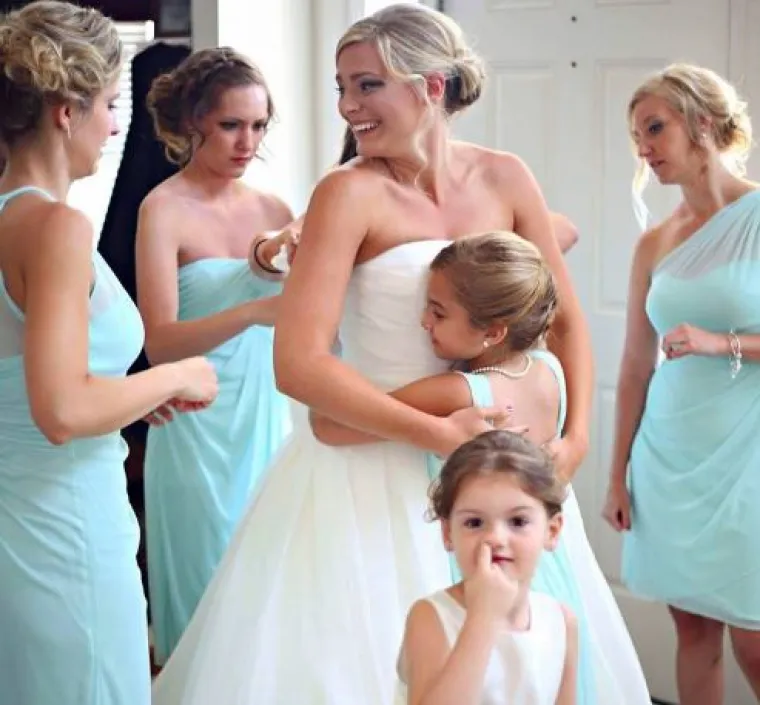 Za &scaron;to bolju uspomenu: TOP 20 slika s vjenčanja koje su genijalne jer ih je netko photobombao