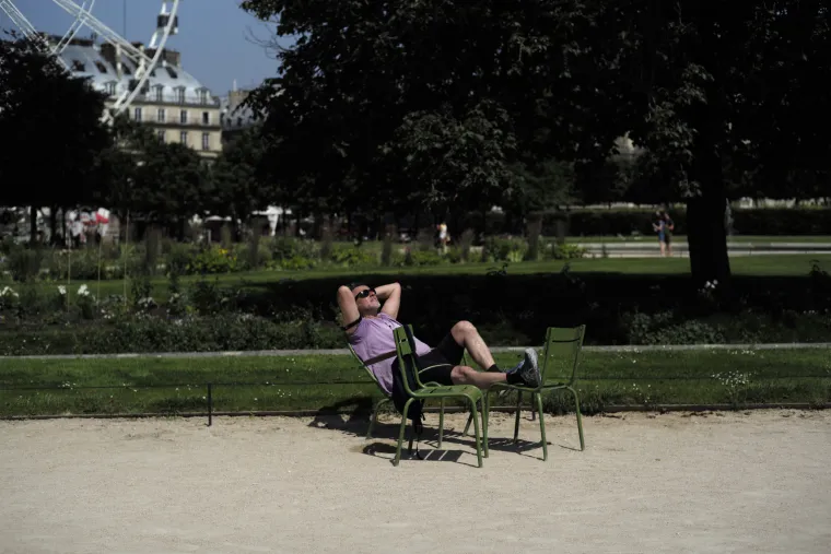 'Najgore tek dolazi': Europu zahvatio toplinski val, zatvaraju se &scaron;kole, zabranjen transport životinja...