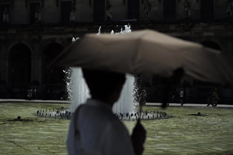 'Najgore tek dolazi': Europu zahvatio toplinski val, zatvaraju se &scaron;kole, zabranjen transport životinja...