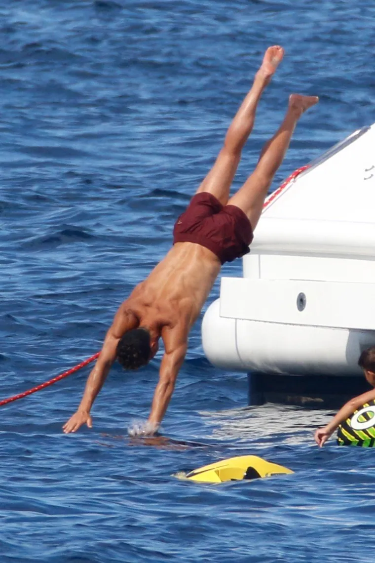 VRUĆA GEORGINA I RONALDO UHVAĆENI U RASKO&Scaron;NOM ODMORU: Ba&scaron; im je dobro, u to nema sumnje