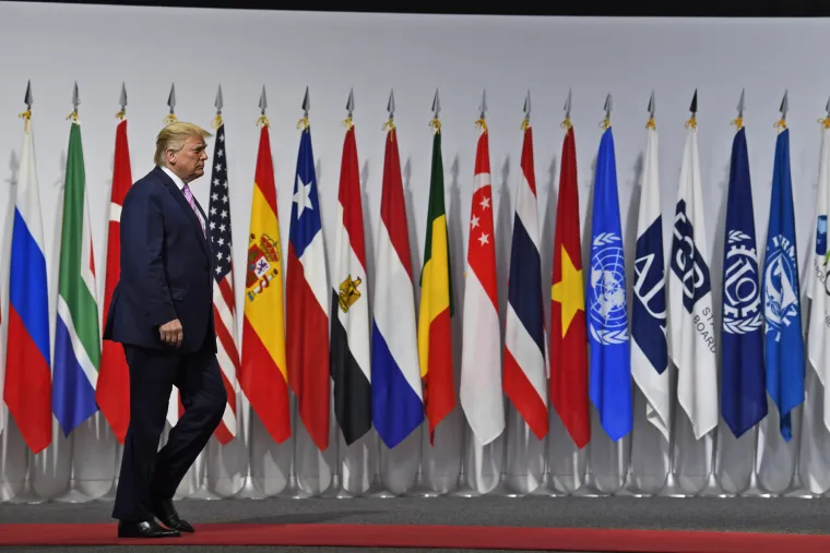 Najmoćniji ljudi svijeta na jednom mjestu: Evo kako izgleda kad se sretnu Trump, Putin, Merkel, May...