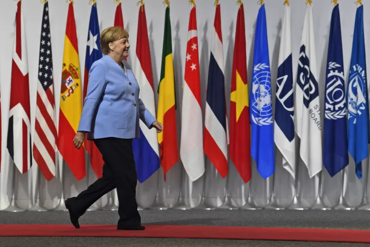 Najmoćniji ljudi svijeta na jednom mjestu: Evo kako izgleda kad se sretnu Trump, Putin, Merkel, May...