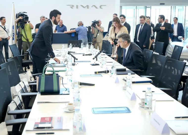 Zavirili smo u unutra&scaron;njost tvornice Rimac Automobili i odu&scaron;evili smo se!