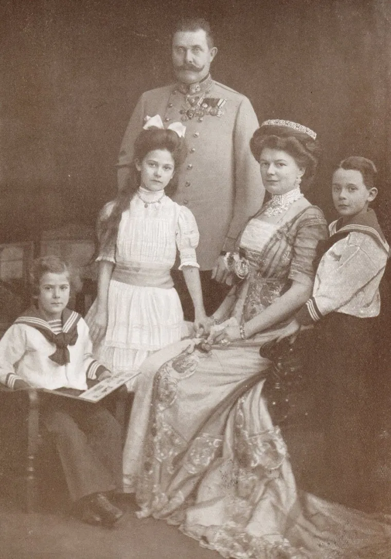 Franjo Ferdinand s obitelji. Foto: Profimedia, Alamy