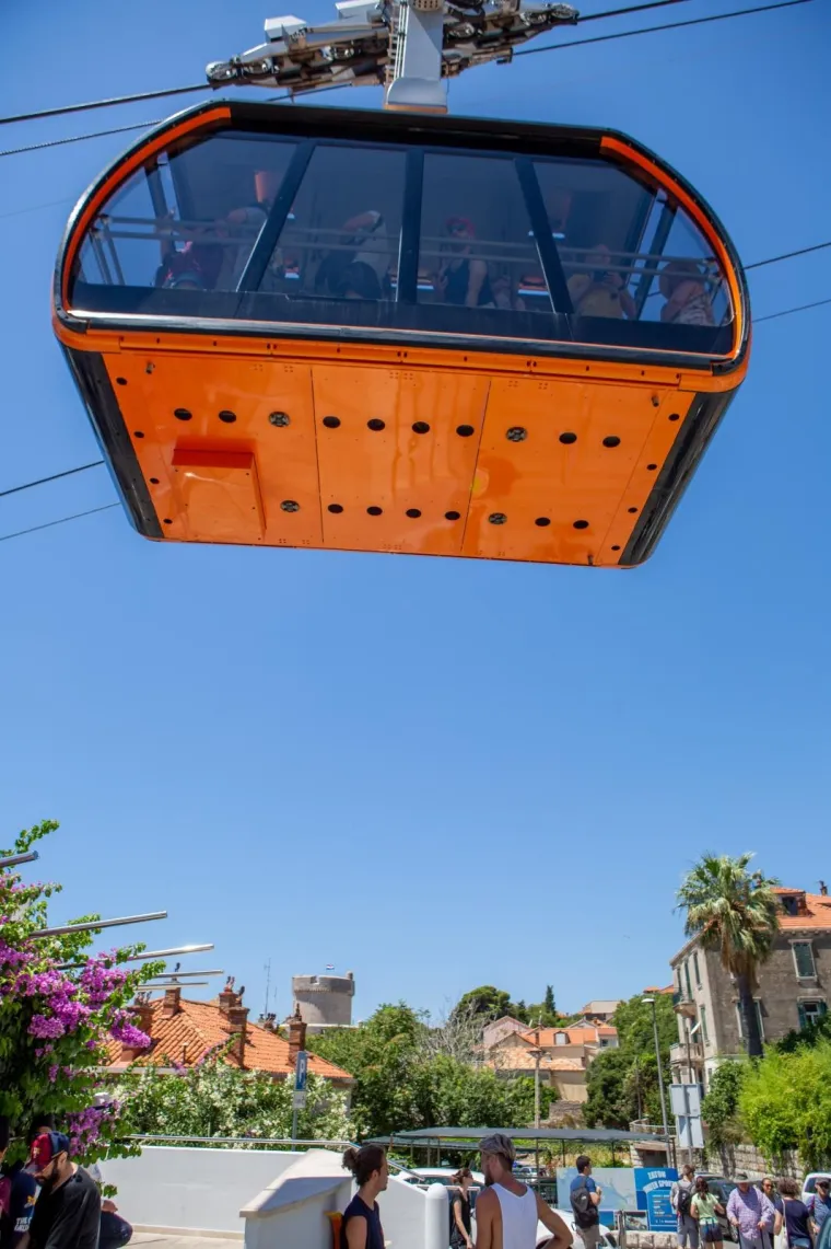 Dubrovnik: Žičara prema Srđu ponovno krenula s radom
