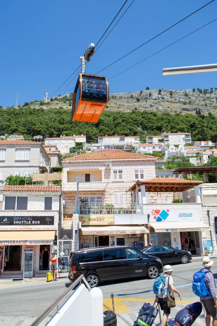 Dubrovnik: Žičara prema Srđu ponovno krenula s radom