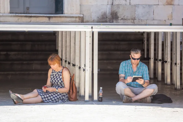 Pozdrav iz Dubrovnika: Paklene vrućine lakše se podnose na plažama grada ispod Srđa