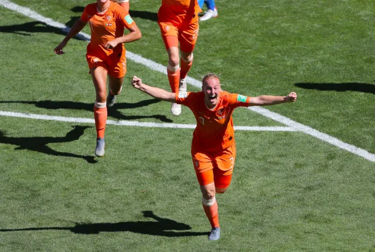 ČISTA EMOCIJA I STRAST: Ovako su emotivne Nizozemke proslavile plasman u polufinale SP-a