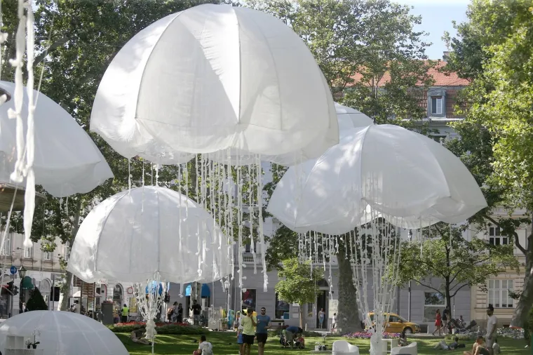 Meduze preplavile zagrebački Zrinjevac! Za&scaron;to?