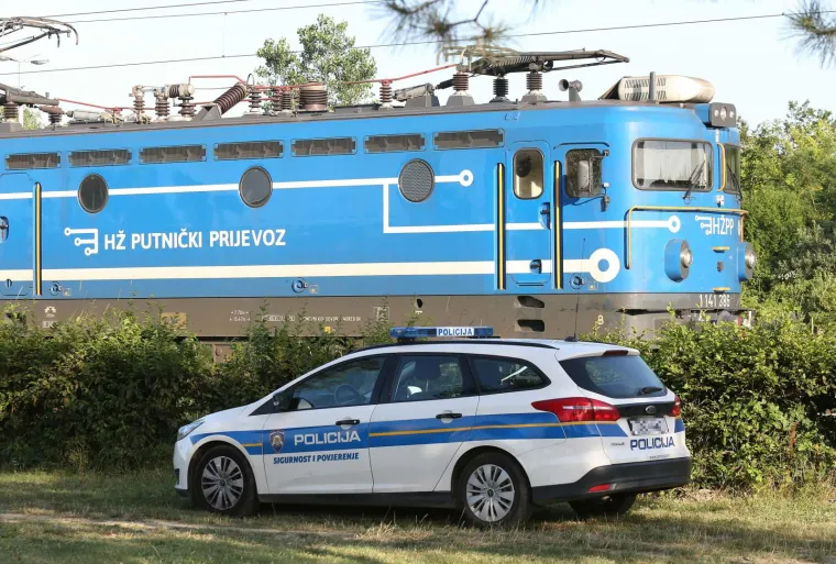 Tragedija u Zagrebu: Biciklist poginuo u naletu vlaka