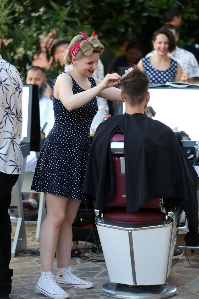 Biser Kvarnera uplovio u neka pro&scaron;la vremena: Opatijom su zavladali oldtimeri, pin-up djevojke i zvuci rockabillyja