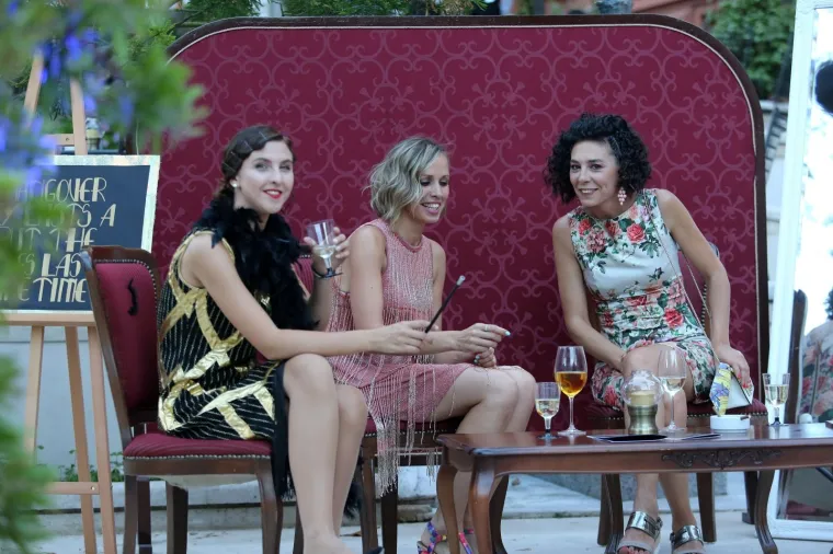 Biser Kvarnera uplovio u neka pro&scaron;la vremena: Opatijom su zavladali oldtimeri, pin-up djevojke i zvuci rockabillyja