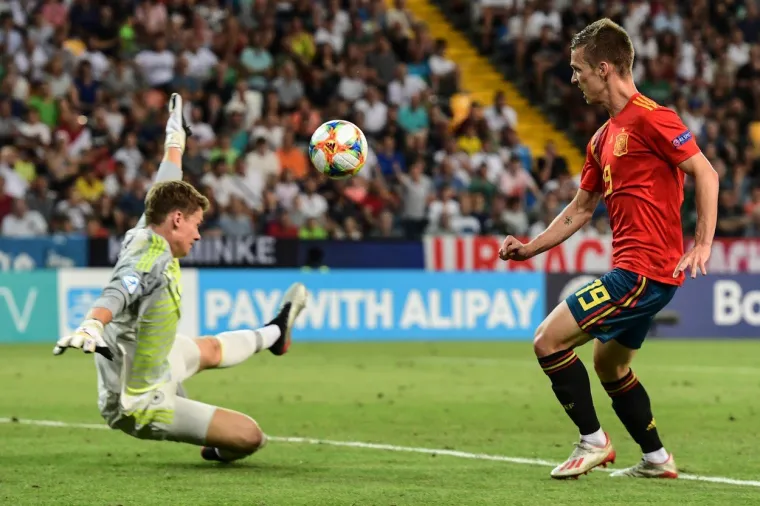 Očekuje se kako će Olmov transfer biti rekordni kad je riječ o Dinamu i HNL-u.