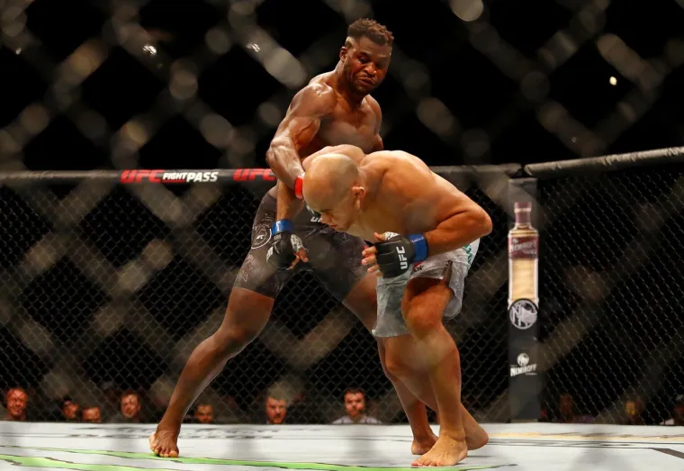 NESTAO ZA 70 SEKUNDI: Prizori demoliranja prvaka; ovako izgleda kad te Predator dohvati