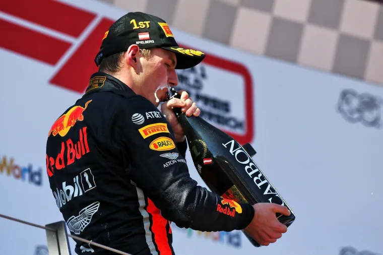 SPEKTAKULARNI PRIZORI NA STAZI KOJA NE PRA&Scaron;TA POGRE&Scaron;KU: Nizozemac potezom podigao pra&scaron;inu