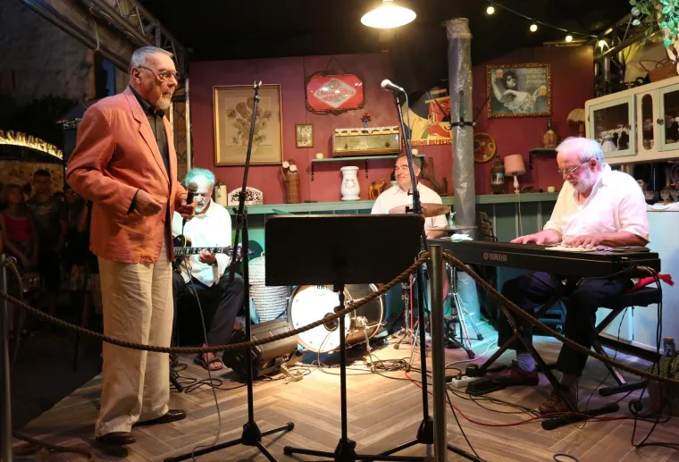 Ljeto u Zagrebu: Predivnim vatrometom na &Scaron;trosu ispratili staru i dočekali novu polovicu godine