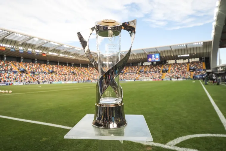 U finalu europskog nogometnog U-21 prvenstva reprezentacija Španjolske je u Udinama pobijedila Njemačku sa 2-1 uzvrativši joj tako za poraz u finalu posljednjeg EP-a igranog 2017. u Poljskoj.