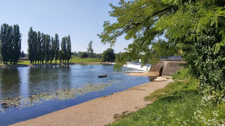 Uru&scaron;ila se brana na Korani: Prije mjesec i pol dana njezina bujica je radila kaos, a sada im pje&scaron;čani sprud
