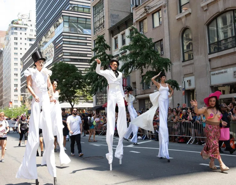 ZAVIRITE U 'PRIDE SVIH PRIDEOVA': Milijuni ljudi preplavili ulice New Yorka slaveći različitost