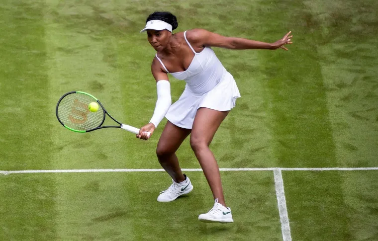 VENUS ZAPREPASTILA WIMBLEDON PROVOKATIVNIM IZDANJEM: Čim se pojavila na terenu jedan detalj svima je odmah zapeo za oko