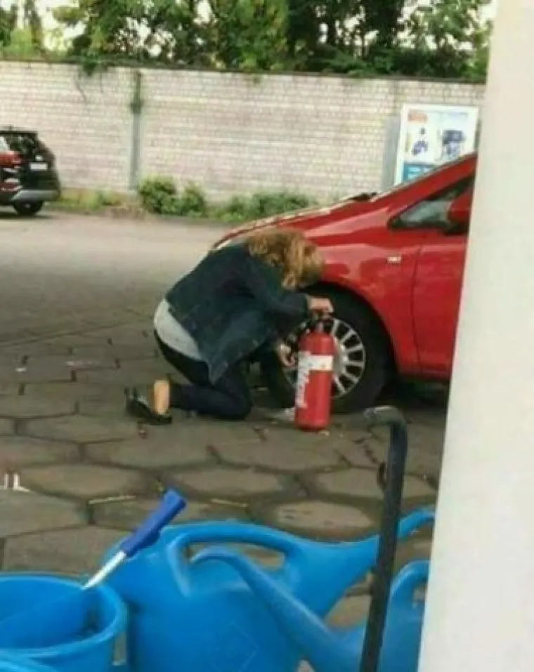 Kao iz filma 'Glup i gluplji': Evo kako to izgleda kada ne toliko bistri ljudi imaju ne toliko bistre ideje