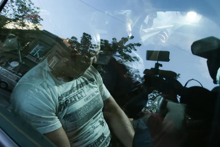 Prve fotografije uhićenih u aferi Tebra! Neki su se skrivali, a neki na ispitivanje do&scaron;li s osmijehom na licu