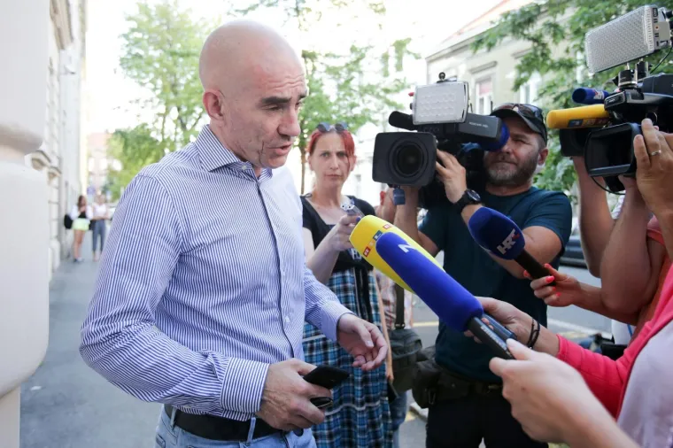 Prve fotografije uhićenih u aferi Tebra! Neki su se skrivali, a neki na ispitivanje do&scaron;li s osmijehom na licu