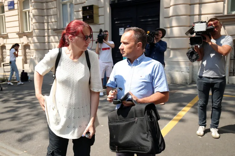 Prve fotografije uhićenih u aferi Tebra! Neki su se skrivali, a neki na ispitivanje do&scaron;li s osmijehom na licu