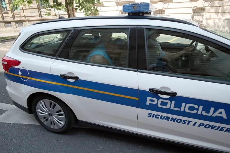 Dolazak osumnjičenih u akciji Tebra na ispitivanje u USKOK