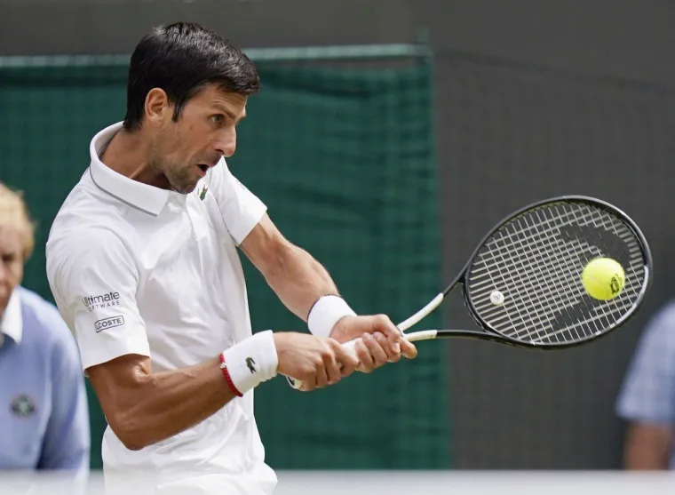 [FOTO] ĐOKOVIĆ DOBIO OD SUCA ZABRANU NO&Scaron;ENJA &Scaron;ILTERICE: Razlog je uistinu bizaran