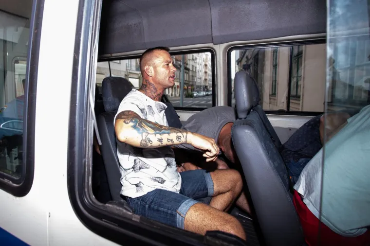 Zagreb: Na Županijski sud dovedeni uhićeni u akciji Tebra