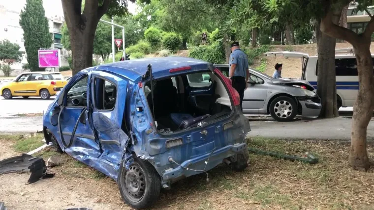 Stravična nesreća u Splitu: Sudarila se četiri automobila; jedna osoba poginula, vi&scaron;e ozlijeđeno