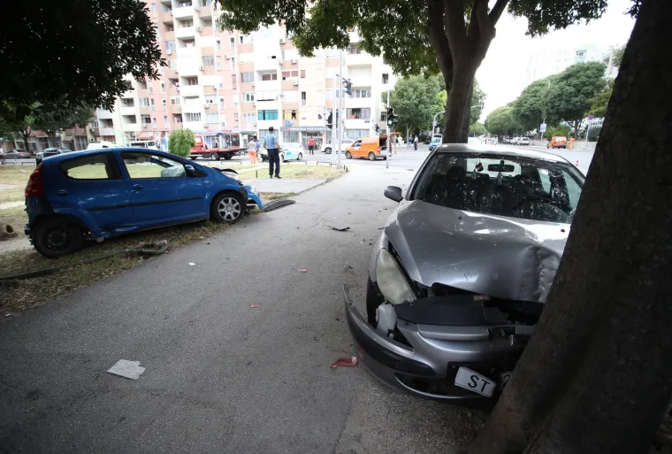 SUDAR ČETIRI VOZILA U SPLITU: Jedna osoba poginula, vi&scaron;e te&scaron;ko ozlijeđeno