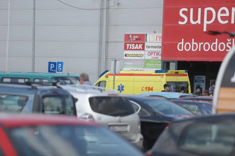 Krvava pljačka banke na Črnomercu: Policajac jednog pljačka&scaron;a ranio, ozlijeđen i za&scaron;titar