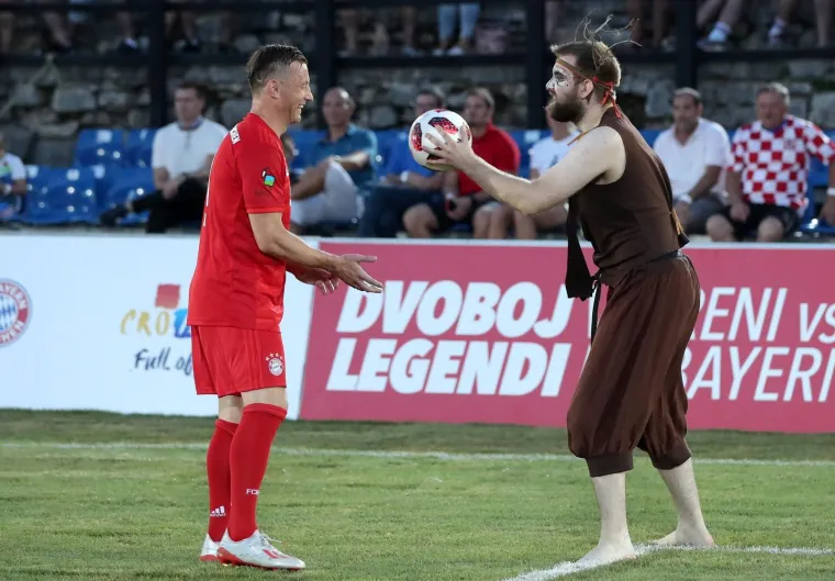 Hrvatske i Bayernove nogometne legende priredile povijesni spektakl u Areni