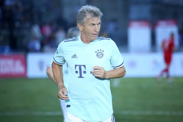 Hrvatske i Bayernove nogometne legende priredile povijesni spektakl u Areni