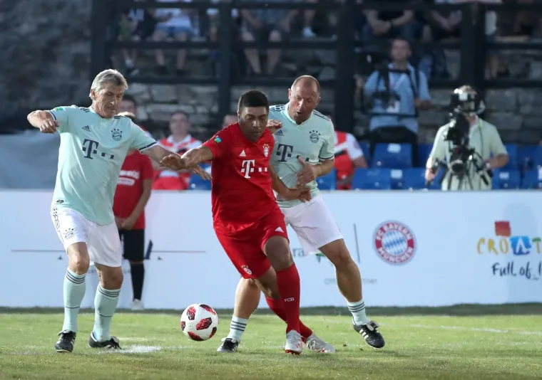 Hrvatske i Bayernove nogometne legende priredile povijesni spektakl u Areni