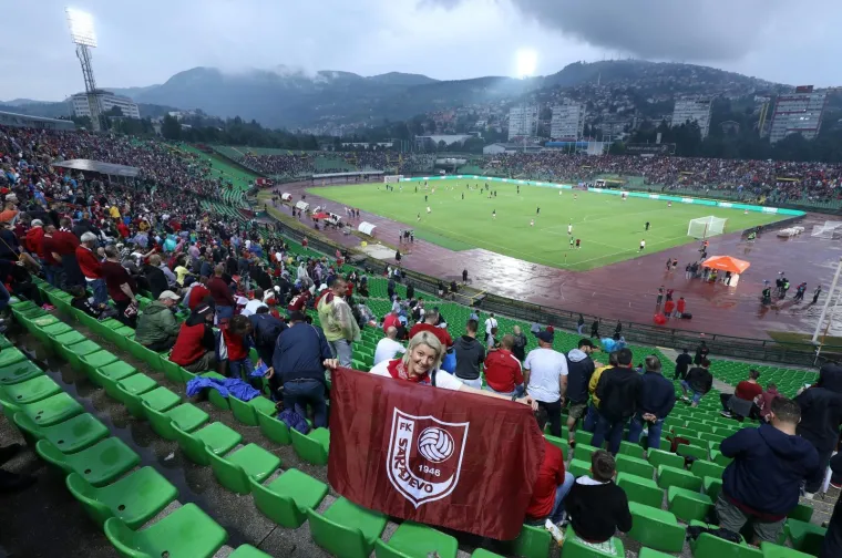 U prvom susretu prvog pretkola nogometne Lige prvaka Celtic je na gostovanju pobijedio Sarajevo sa 3-1.