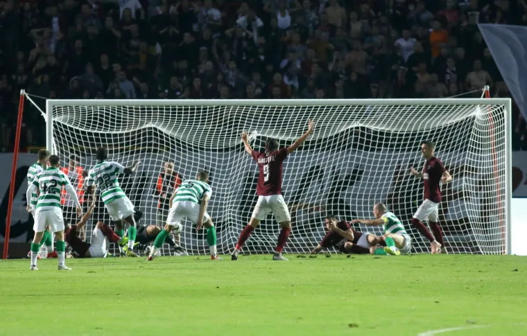 SPEKTAKULARNA NOĆ NA KO&Scaron;EVU: Ovi prizori sjajne utakmice u Sarajevu ostavljaju bez daha