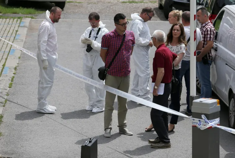 TRAGEDIJA U ĐAKOVU: U&scaron;ao u Centar za socijalnu skrb i počeo pucati. Žena mrtva, mu&scaron;karac ranjen