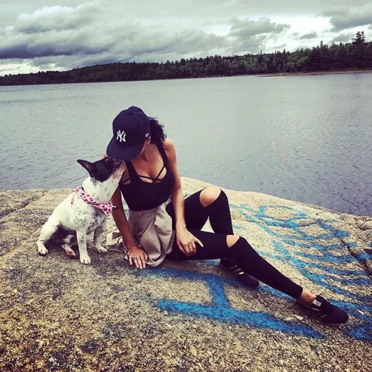 SEKSI I BRIŽNE: Nije dosta &scaron;to su se skinule, nego lajkove mame i adutom protiv kojeg nema obrane