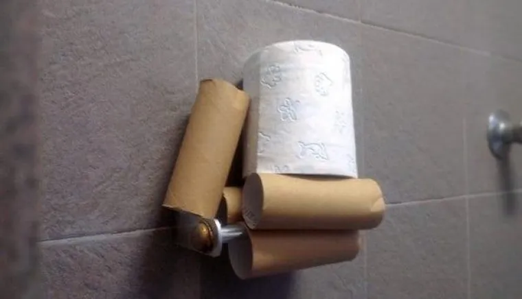 Od likova koji ne znaju koristiti zajedničke prostorije, do  pu&scaron;ača koji opu&scaron;ke bacaju tik uz pepeljaru, svi znaju barem jednog ovakvog kolegu. Ako ne znate, vrlo je vjerojatno da ste vi jedan od njih