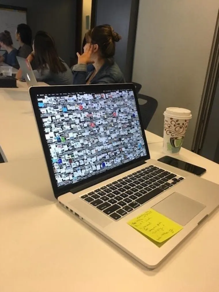 SVI ZNAJU BAREM JEDNOG OVAKVOG KOLEGU:  Profesionalci su jedino u tome kako ispasti se*onja