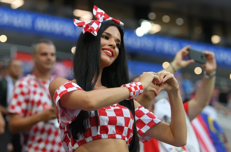 [FOTO] JOŠ UVIJEK SANJAMO: Ovo su prizori za povijest koje ćemo zauvijek pamtiti; Vatreni, hvala vam na neopisivoj sreći