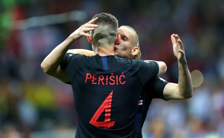 [FOTO] JOŠ UVIJEK SANJAMO: Ovo su prizori za povijest koje ćemo zauvijek pamtiti; Vatreni, hvala vam na neopisivoj sreći