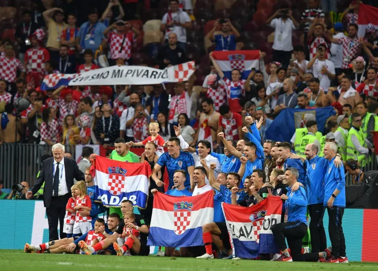 [FOTO] JOŠ UVIJEK SANJAMO: Ovo su prizori za povijest koje ćemo zauvijek pamtiti; Vatreni, hvala vam na neopisivoj sreći