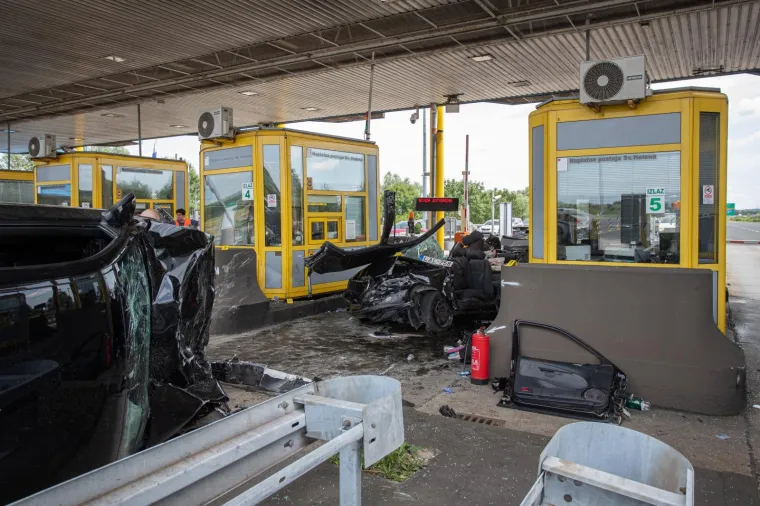 KAOS NA NAPLATNIM KUĆICAMA SVETA HELENA: Četvero ljudi je ozlijeđeno; policija obavlja očevid