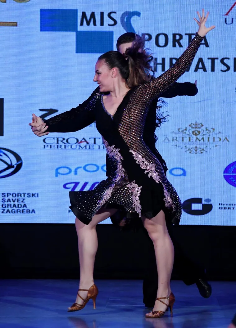 ONA JE MISS SPORTA 2019: Zagrepčanka Anja Ožanić u žestokoj konkurenciji osvojila titulu najljep&scaron;e!