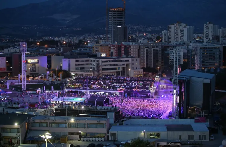 INVAZIJA PARTIJANERA NA SPLITSKU ULTRU: David Guetta odu&scaron;evio ranim nastupom, pogledajte atmosferu